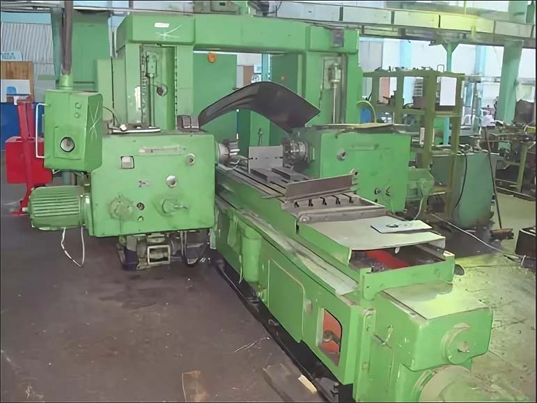 Фото продольно-фрезерного верстата 6605